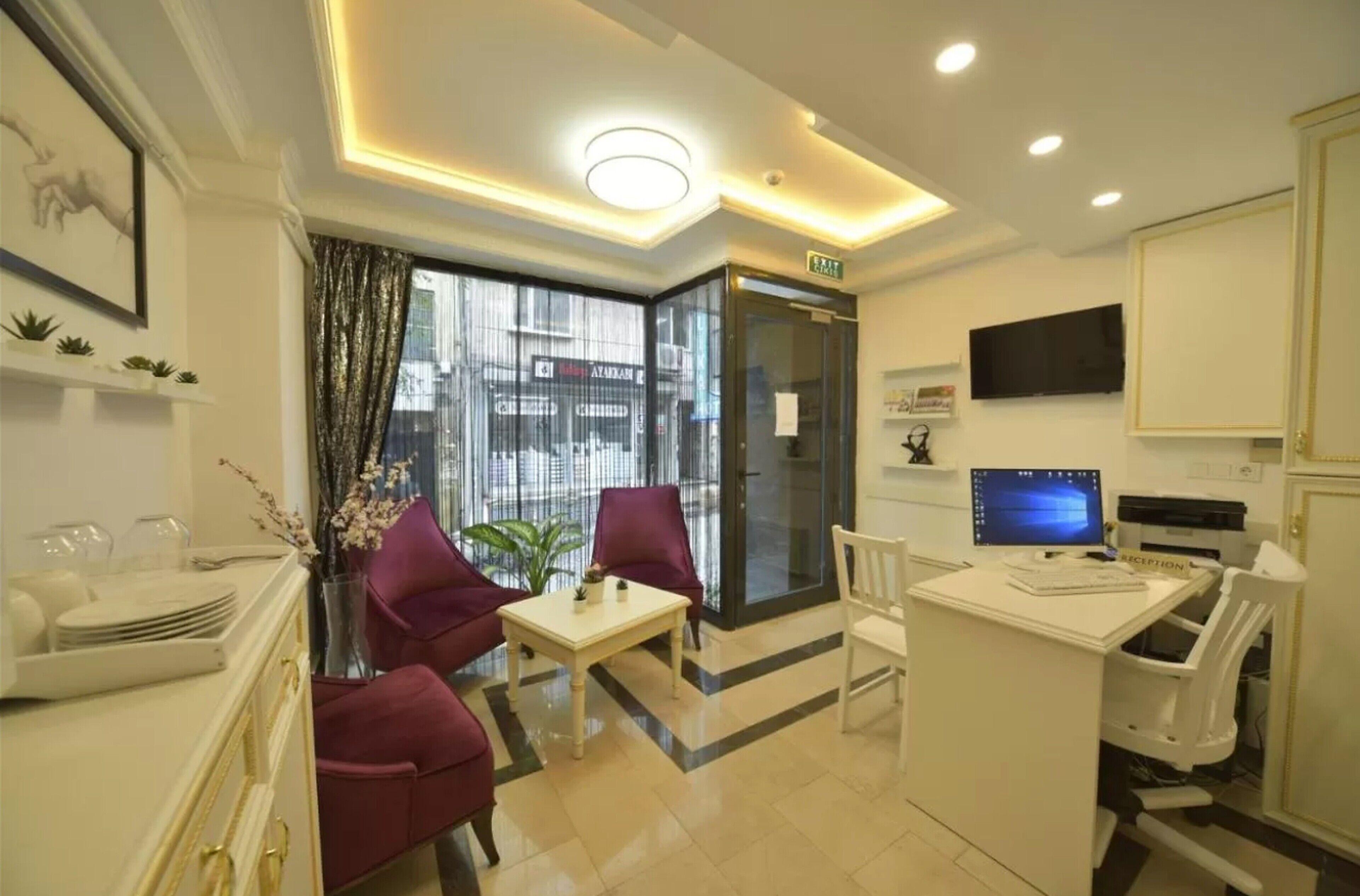 Lika Hotel — Photos 2